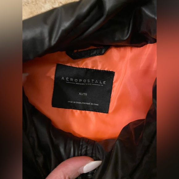 Aeropostale black puffer vest size XL - Picture 9 of 9